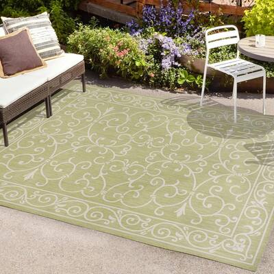 Reversible Scroll Border Lattice Outdoor Patio Mat