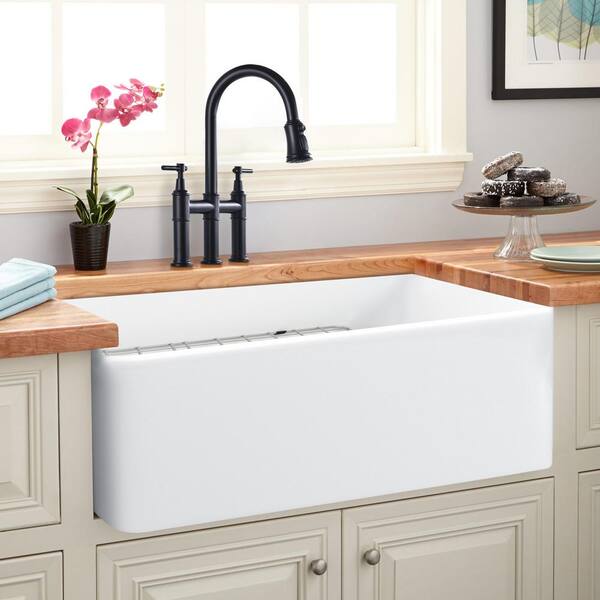 ᐅ【WOODBRIDGE 33 X 18 White Fireclay Single Bowl Farmhouse Apron Front  Kitchen Sink with Strainers and Sink Protector Grid-WOODBRIDGE】