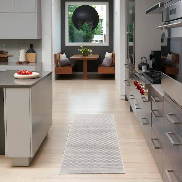 Casual Light Grey 2 ft. x 6 ft. Checker Contemporary Runner Area Rug