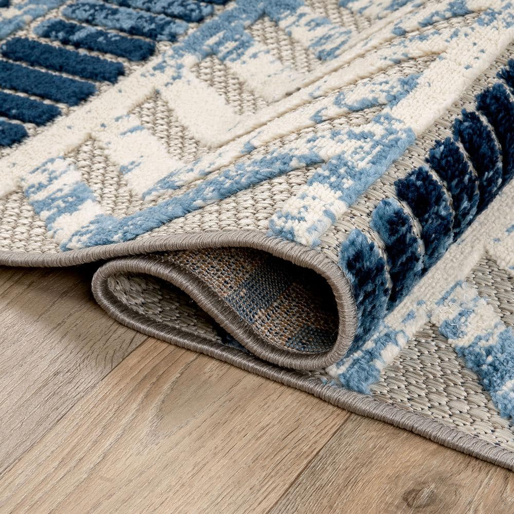 Navy Geometric Flat Woven 5' x 7' Reversible Area Rug