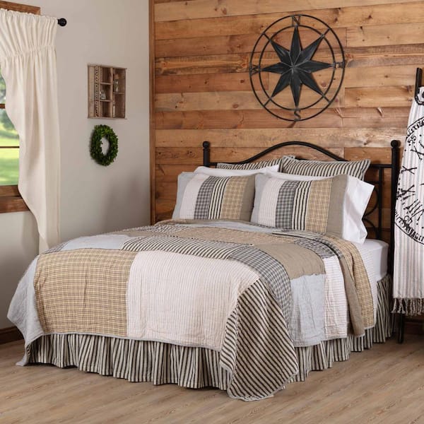 VHC BRANDS Ashmont Gray Blue Vintage White Patchwork California King Cotton Quilt