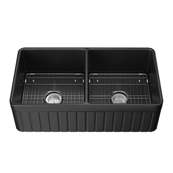 Zeafive Fia 33 in. Farmhouse Apron Front Double Bowls Matte Black Fireclay Farm Kitchen Sink With Bottom Grids and Strainers