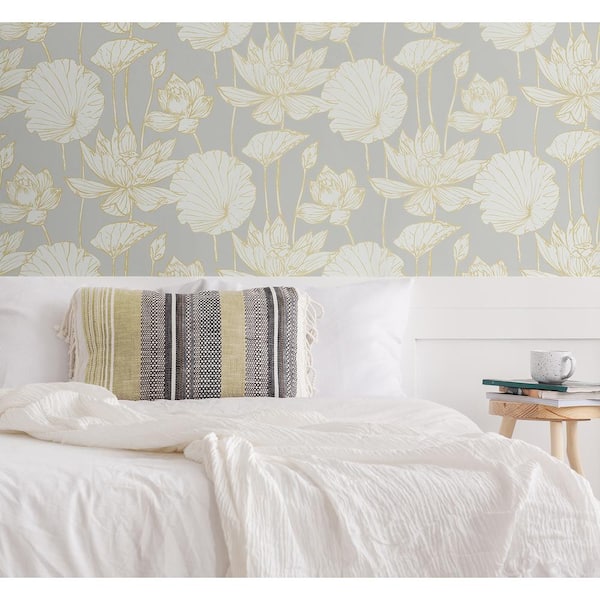 Seabrook Designs Lotus Floral Metallic Gold & Off-White Wallpaper