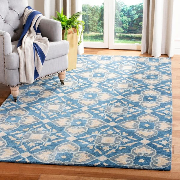 Wyndham 3 ft. x 4 ft. Blue/Gray Diamond Floral Area Rug