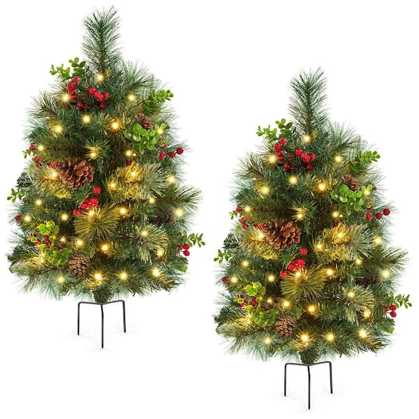Battery-operated Artificial Christmas Tree with Stakes for Driveway