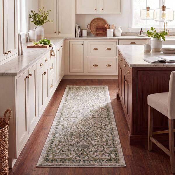 Palma 2 ft. x 6 ft. Beige/Green Medallion Runner Rug