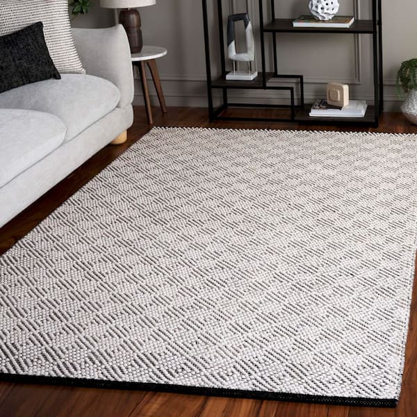 Vermont 10 ft. x 14 ft. Ivory/Black Diamond Two-Tone Area Rug