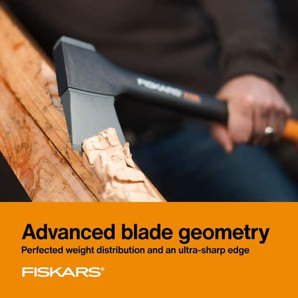 Fiskars X15 Chopping Axe with 23 in. Shock-absorbing Handle 378571-1004 -  The Home Depot