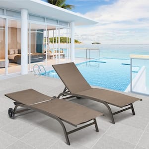 Full Flat 2-Piece Aluminum Outdoor Chaise Lounge in Brown with Wheels