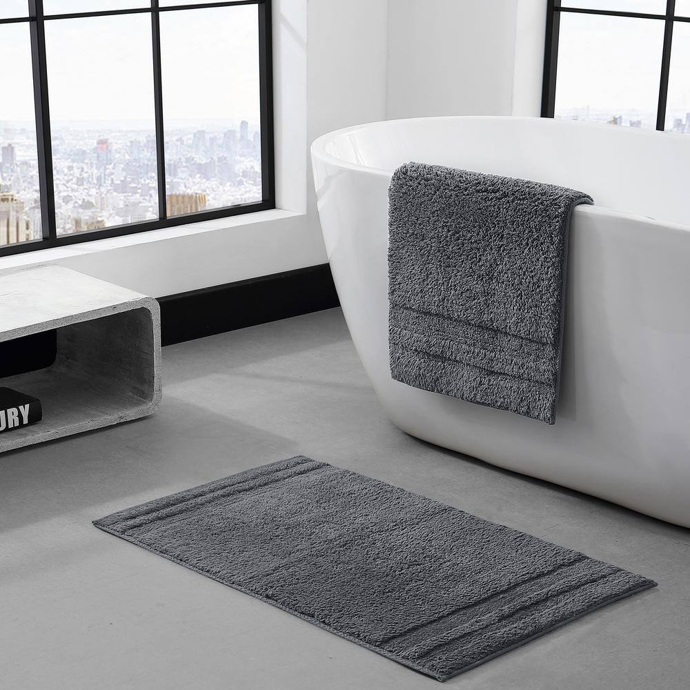 Eden Plush Gray Cotton Reversible 2-Piece Bath Rug Set