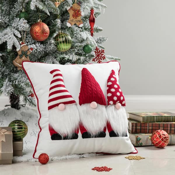 18 in. W x 18 in. H Heavy Knitted Gnome Pillow