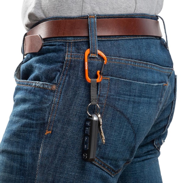 Leather belt key holder with 6 key rust