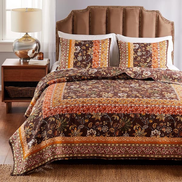 Audrey 2-Piece Chocolate Cotton Blend Twin / XL Quilt Set