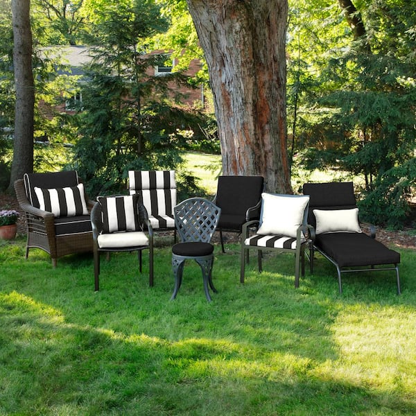 black sunbrella chair cushions