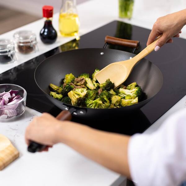 JOYCE CHEN Classic Series 14-Inch Carbon Steel Preseasoned Wok