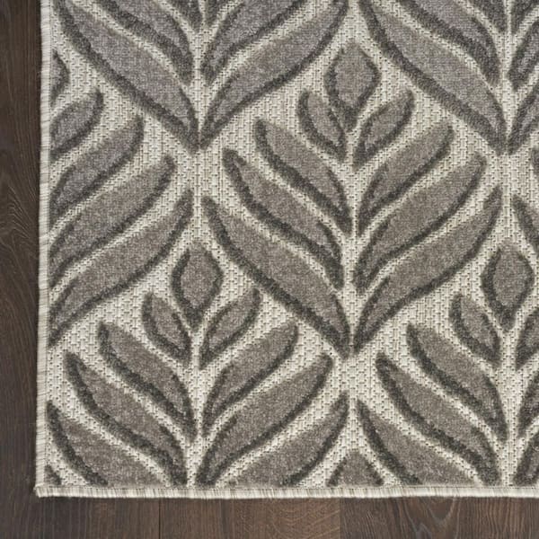 Charcoal 7 ft. x 10 ft. Woven Polypropylene Rectangle Indoor/Outdoor Area Rug