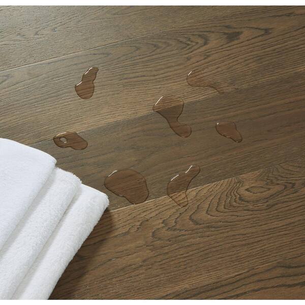 Lifeproof Sawtooth Forest Oak 2/7 in. T x 6.5 in. W Click Lock Wire Brushed Engineered Hardwood Flooring (19.5 sq.ft./case)