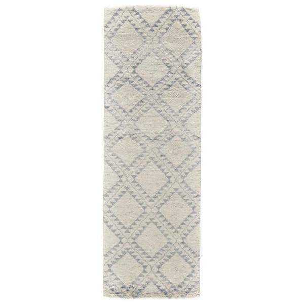 2 X 8 Gray, Ivory Geometric Runner Rug