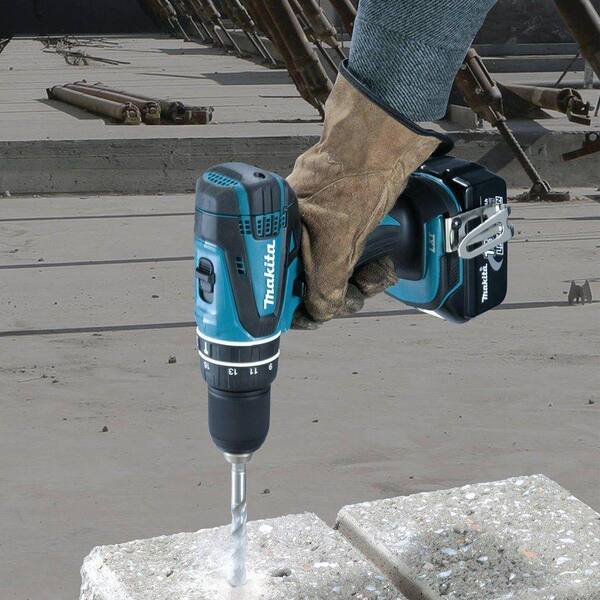 Makita - 18V LXT Lithium-Ion Cordless 3-Piece Combo Kit (Hammer Drill/Impact Driver/Angle Grinder) with (2) 3.0Ah Batteries
