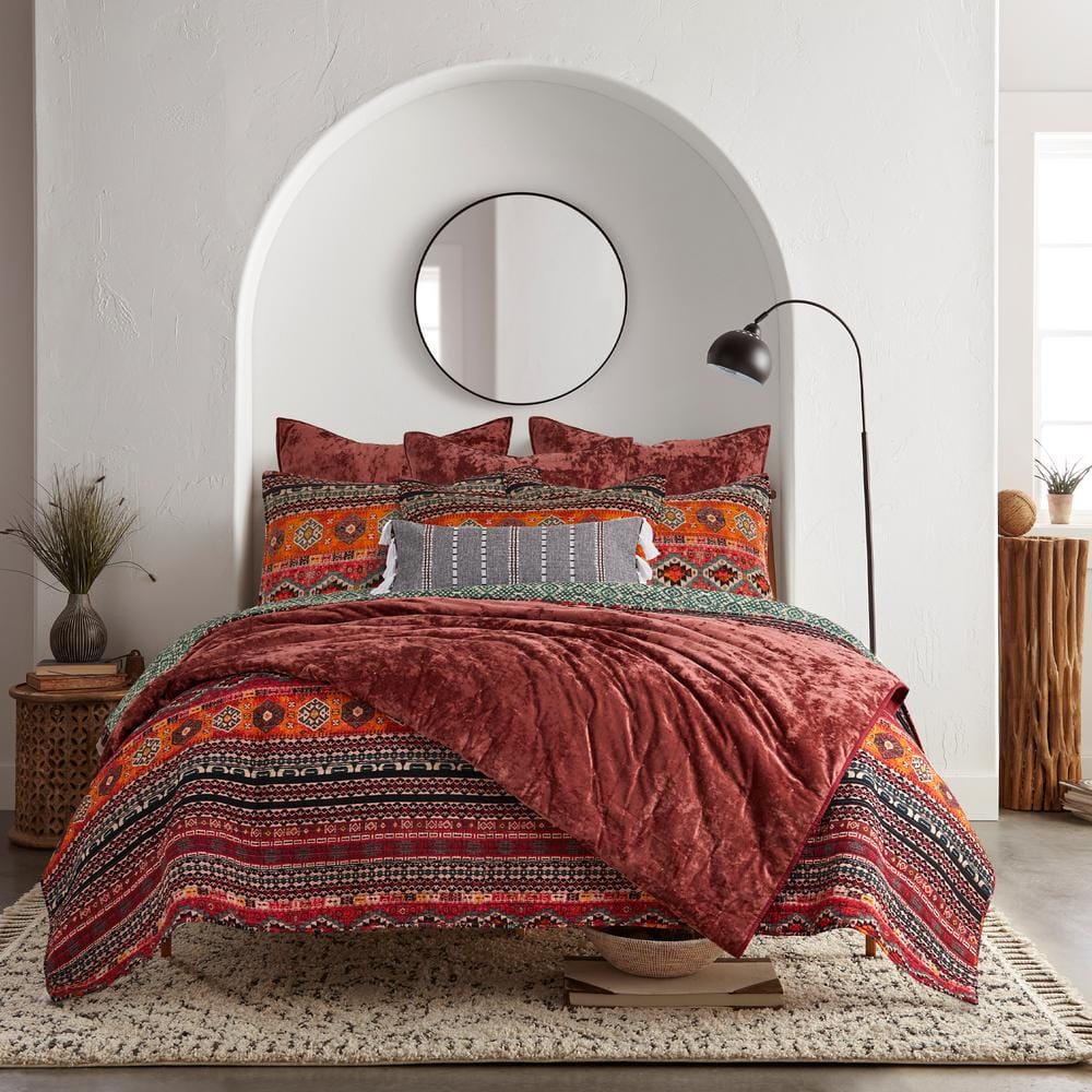 Vista Full Red Cotton Reversible Quilt and Sham Set