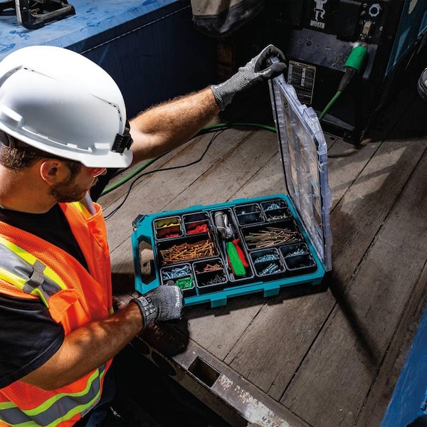 Makita - MAKTRAK Low Profile Medium Organizer