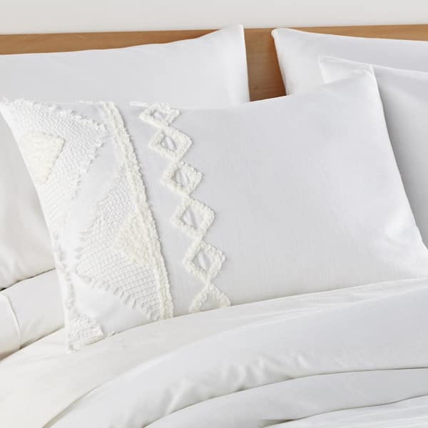 LEVTEX HOME Harleson 3-Piece White, Cream Geometric Tufted Chenille and  Frayed Cotton Full/Queen Duvet Cover Set L51870QDS - The Home Depot