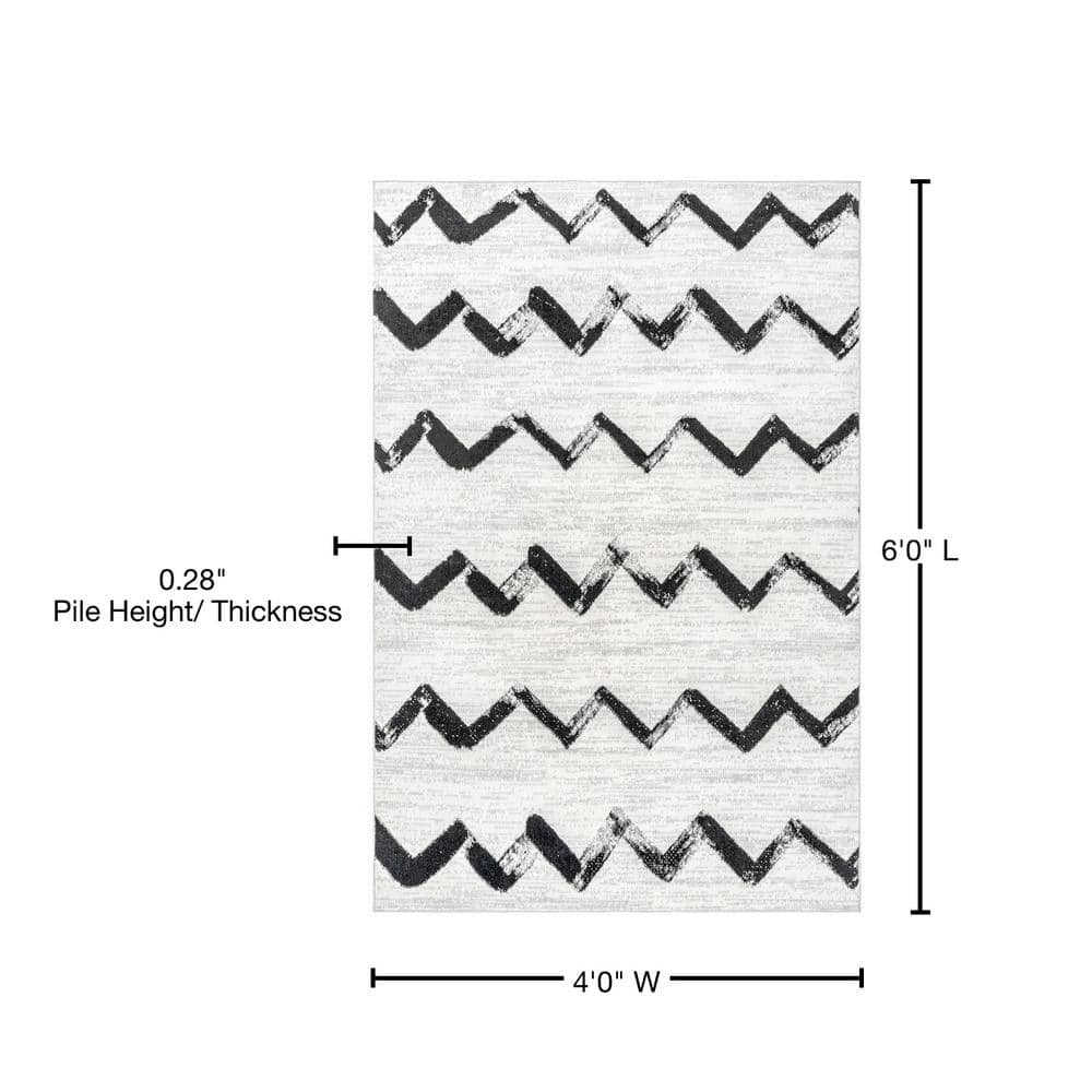 Reversible Chevrons Synthetic Area Rug, 4' x 6', Gray