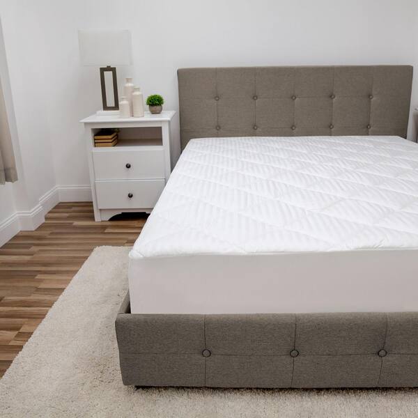 Restonic 15 in. King Down Alternative Mattress Pad