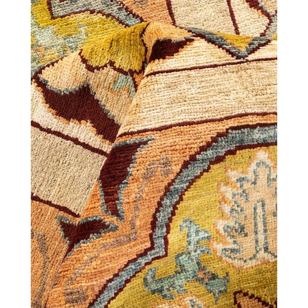 Eclectic Yellow 5 x 8 Floral Wool Indoor Area Rug