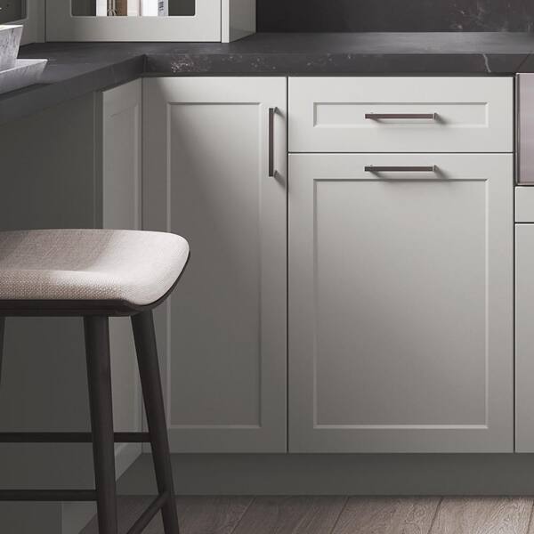 https://images.thdstatic.com/productImages/e20f2e58-556d-4d53-8596-10e0c5b65278/svn/heron-gray-hampton-bay-assembled-kitchen-cabinets-bls36-mlgr-4f_600.jpg