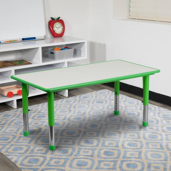 https://images.thdstatic.com/productImages/e2152ab5-85c9-4e00-9819-9fa949a2de47/svn/green-carnegy-avenue-kids-tables-chairs-cga-yu-20592-gr-hd-31_600.jpg