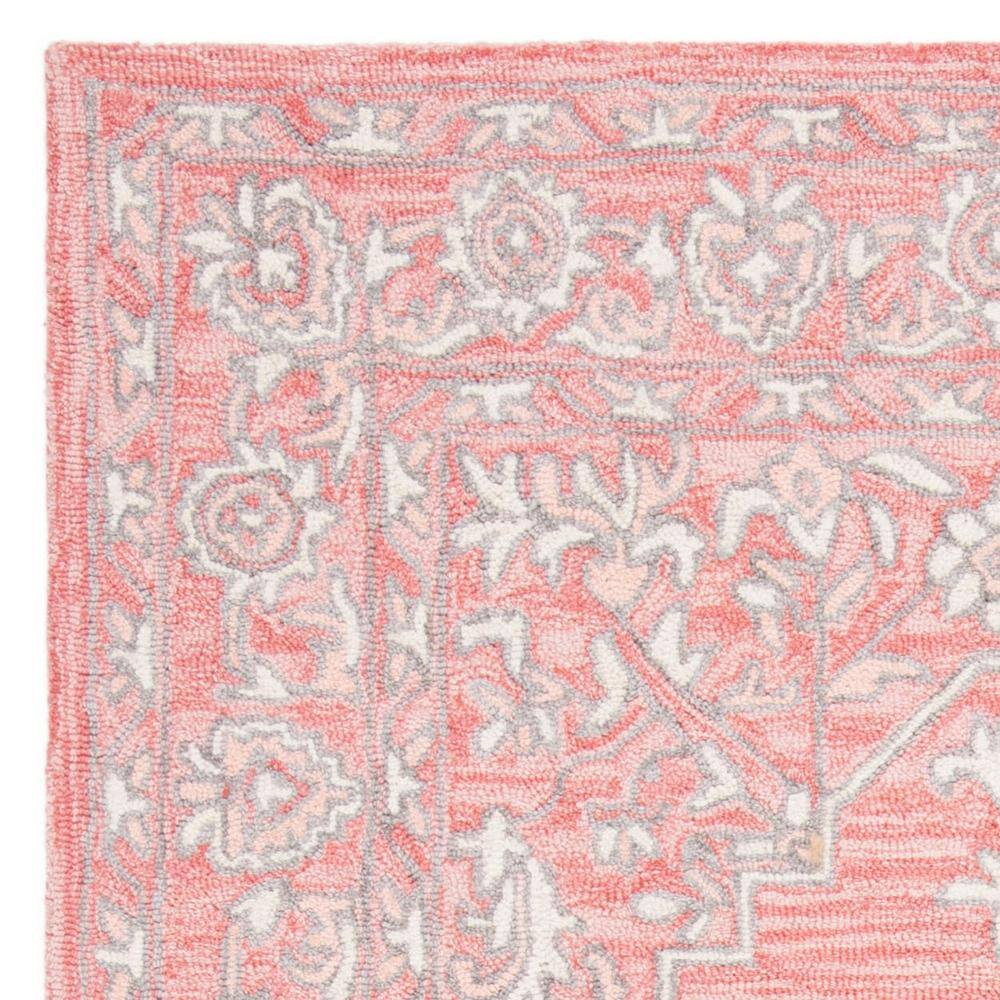 Elegant Ivory and Pink Hand-Tufted Wool Area Rug, 4' x 6'