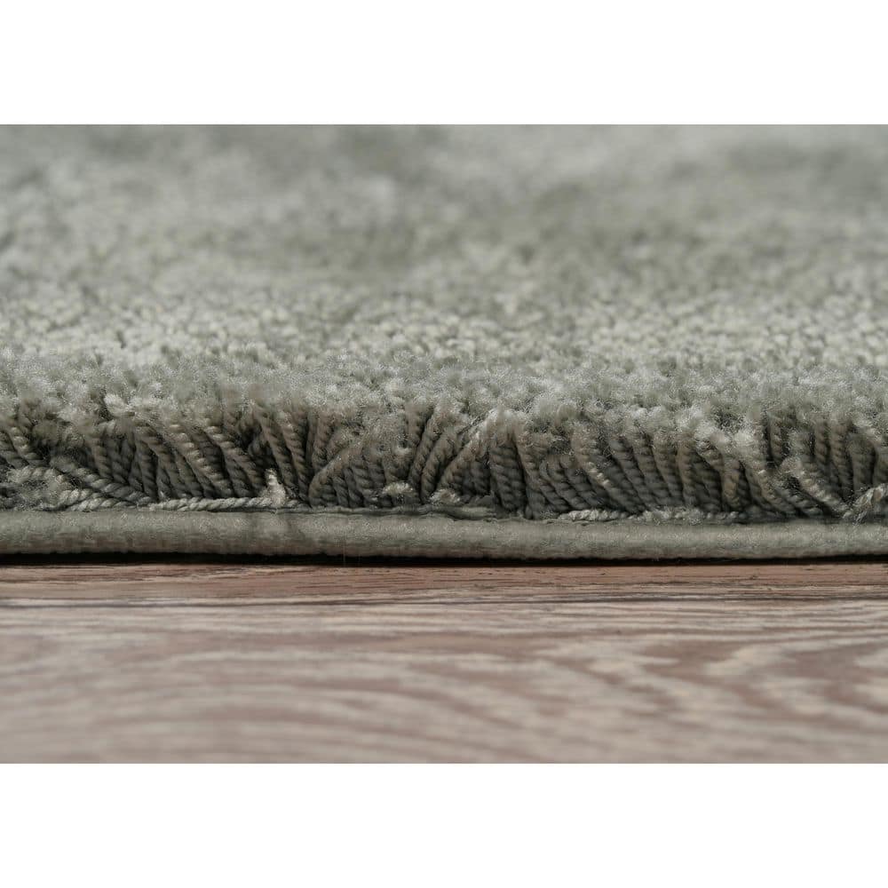 Deep Fern Ultra Plush Nylon Bath Rug with Skid-Resistant Backing