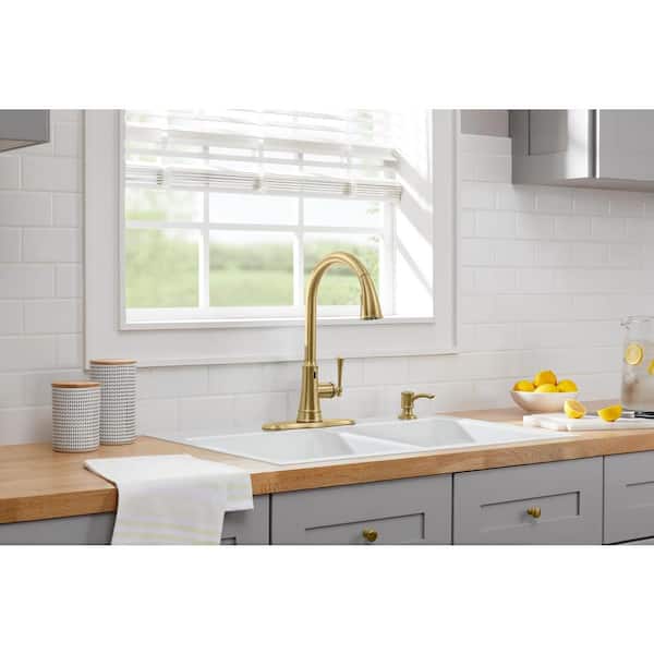 Hemming 1-Handle Touchless Pull Down Sprayer Kitchen Faucet with TurboSpray, FastMount and Soap Dispenser in Matte Gold