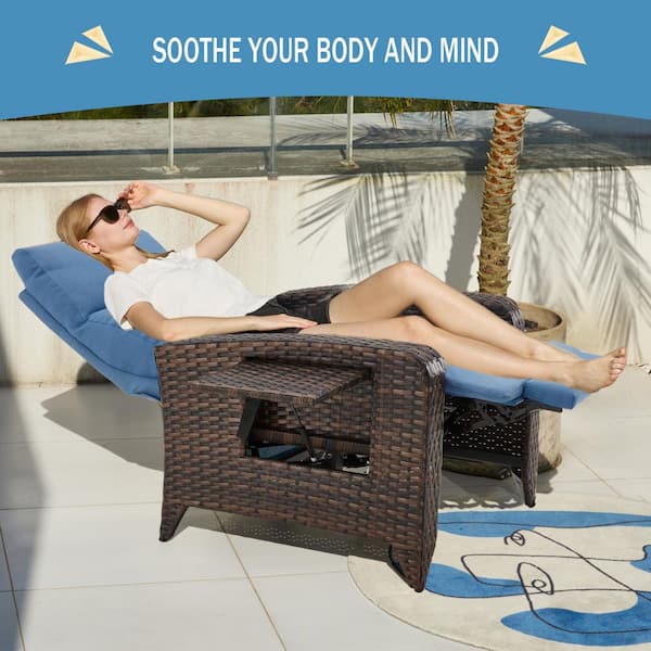 ZZW Reclining Brown Wicker Outdoor Chaise Lounge with Blue