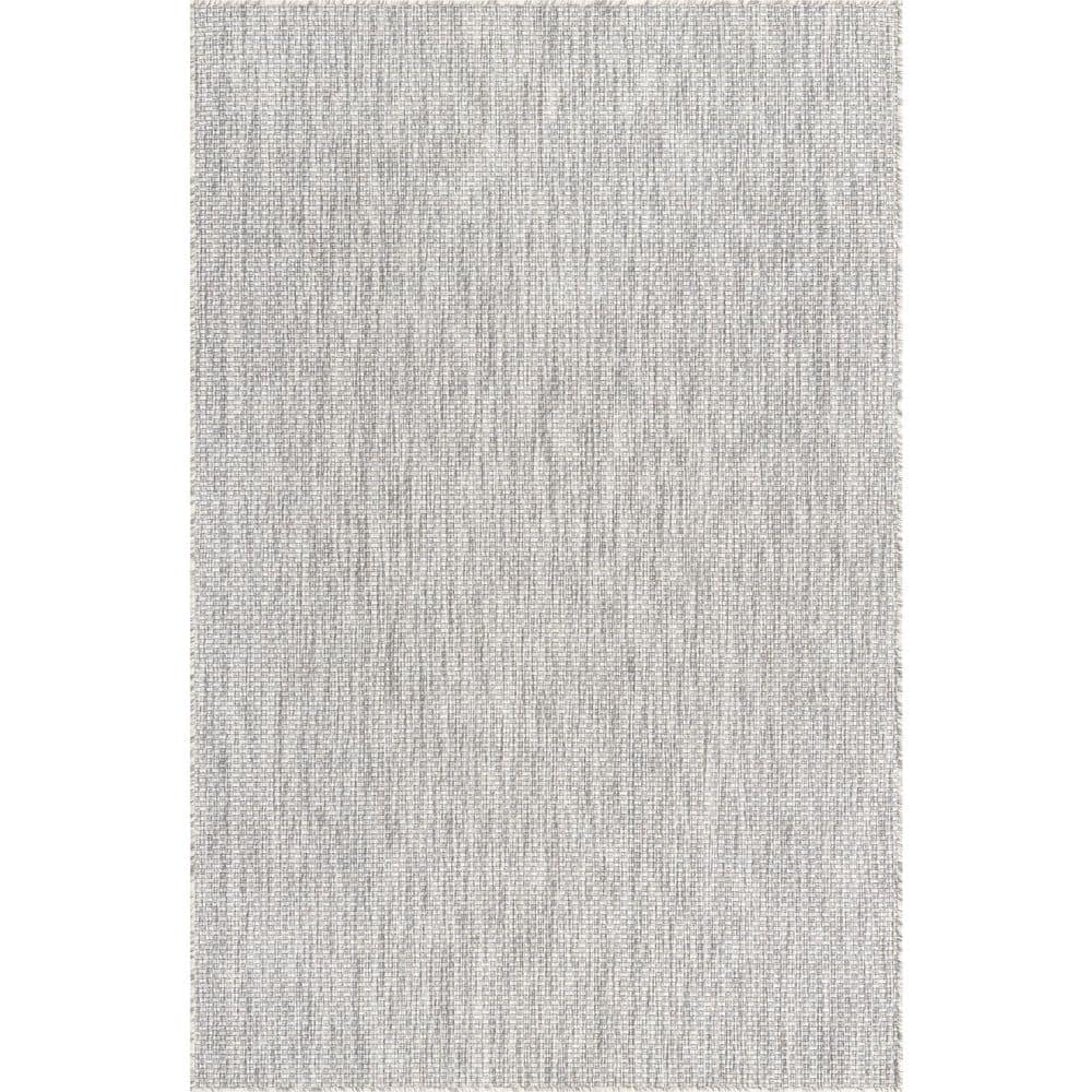 Light Gray Synthetic 5'3" x 8' Outdoor Flat-Woven Rug