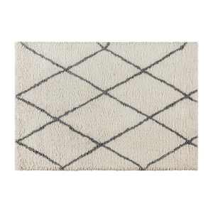 Ivory/Gray 5' x 7' Polyester Area Rug