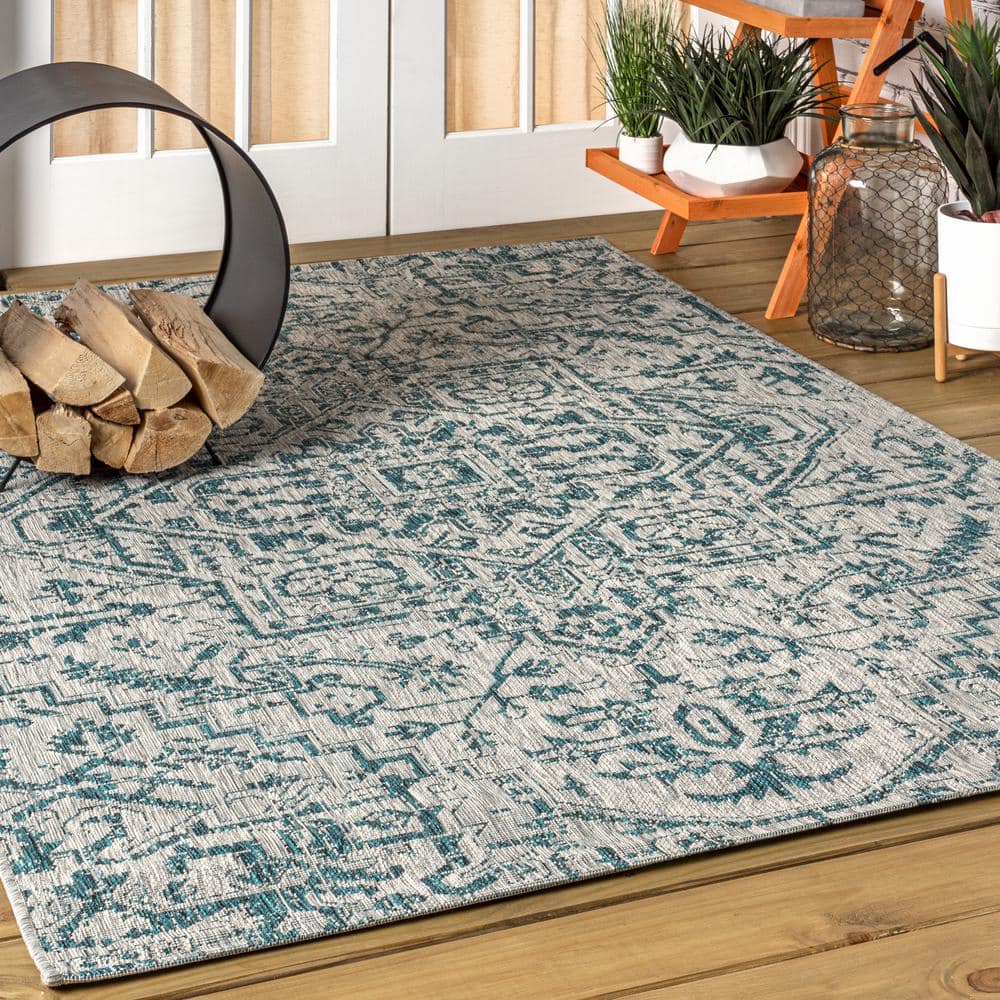 Estrella Teal and Gray Synthetic Medallion 8' x 10' Area Rug