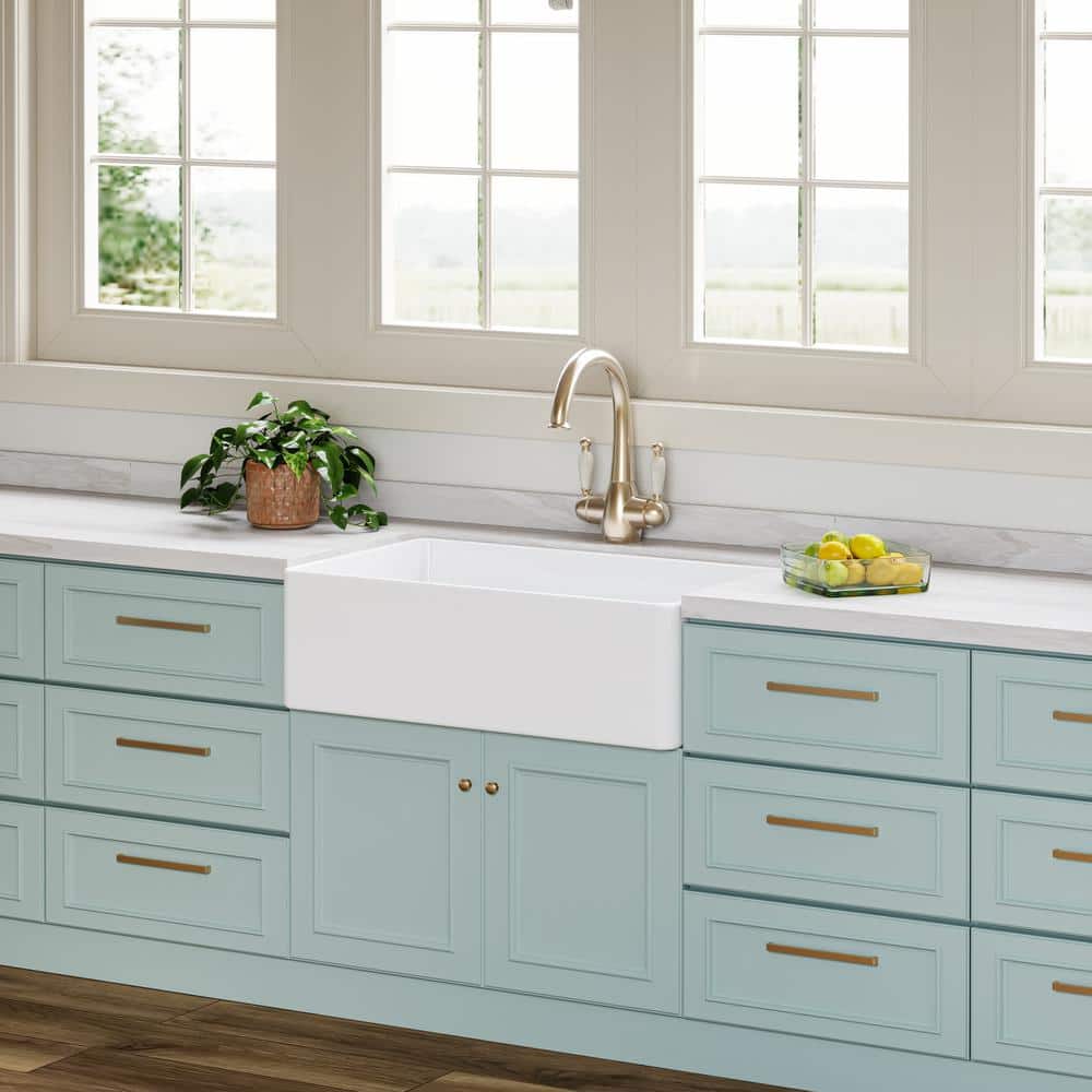 White Fireclay 33" Farmhouse Apron Front Single Bowl Kitchen Sink