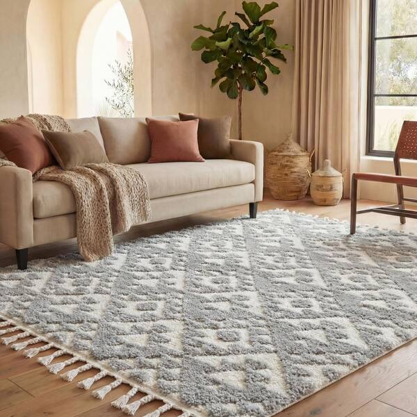 SAFAVIEH Moroccan Tassel Shag 8 ft. x 10 ft. Gray/Ivory High-Low