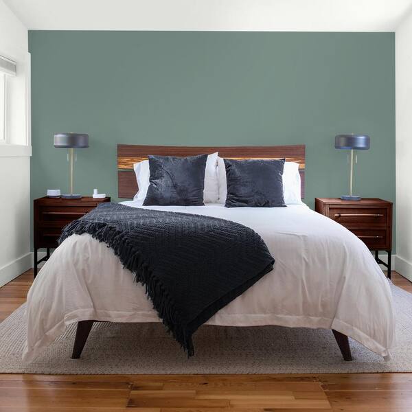 Glidden Premium 1 gal. PPG1136-6 Dwarf Spruce Flat Interior Latex