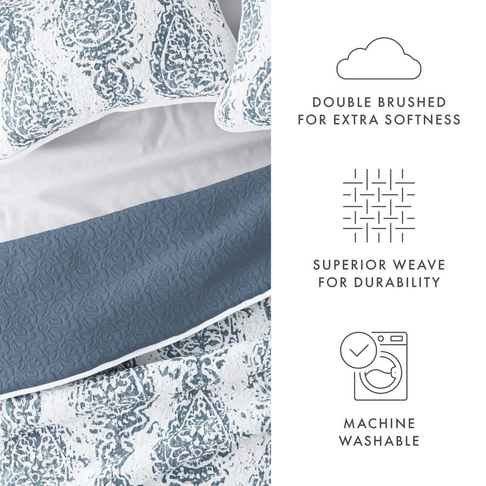 Dusk Blue Reversible Microfiber Full Quilt Set with Shams