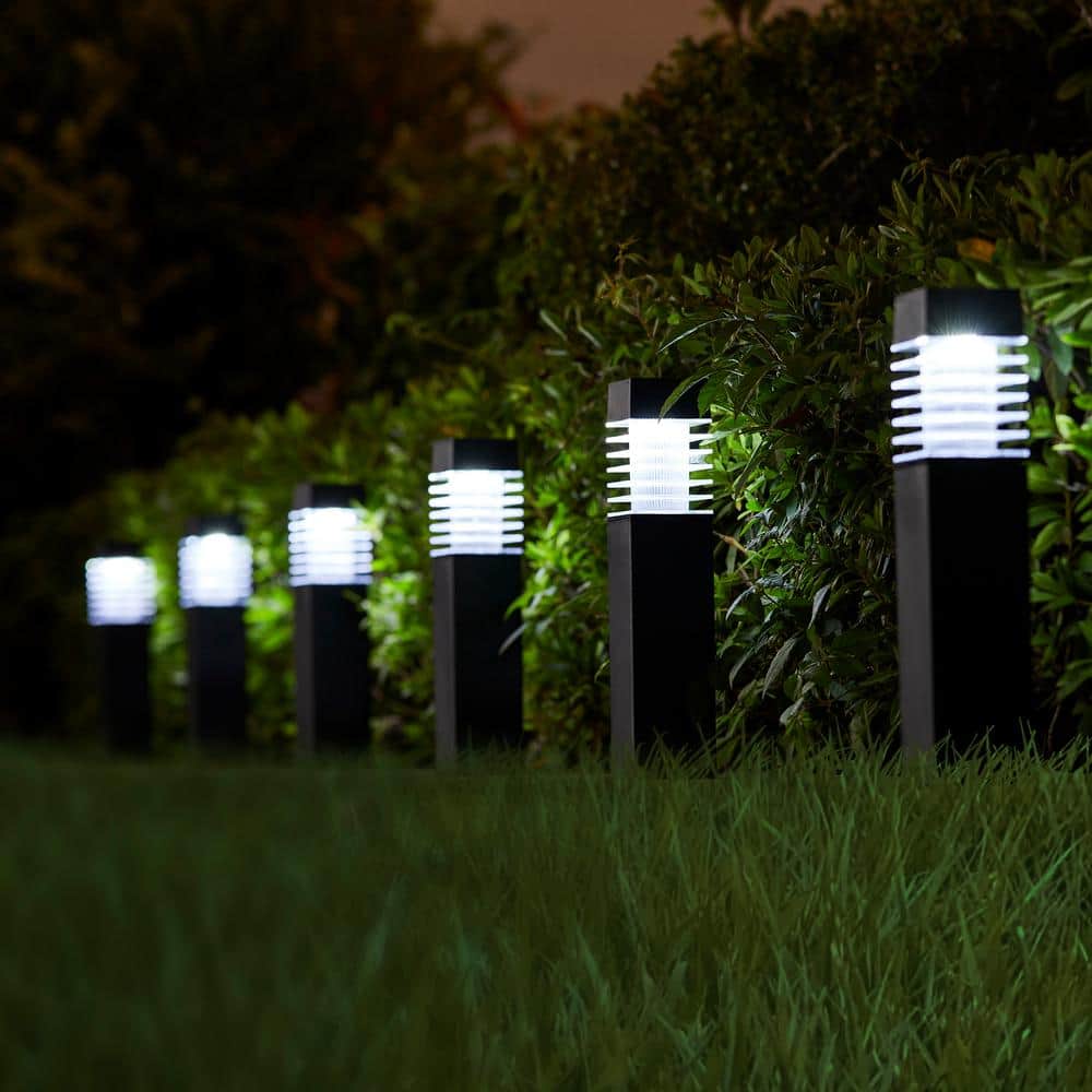 Black LED Dusk to Dawn Pathway Light Set of Six