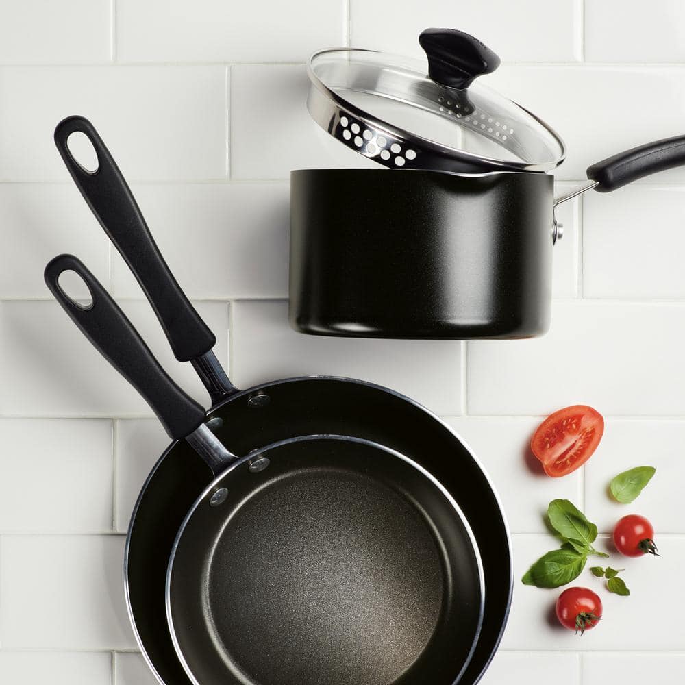 Farberware 10.5 Quart Black Aluminum Nonstick Stockpot with Glass Lid