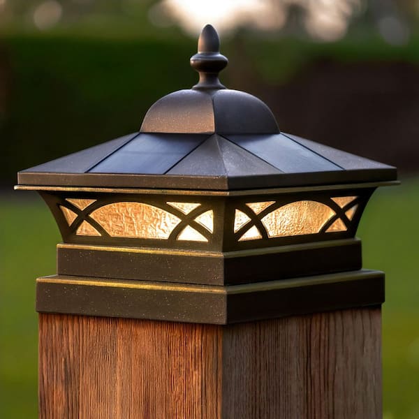 Coventry Bronze Integrated LED 7.5 x 7.5 Solar Deck Post Cap Light