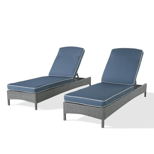 ULAX FURNITURE 2-Piece Wicker Outdoor Chaise Lounge with Navy Cushions