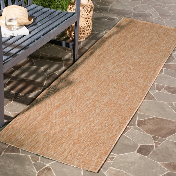 Courtyard Natural/Natural 2 ft. x 18 ft. Solid Color Diamond Indoor/Outdoor Runner Rug