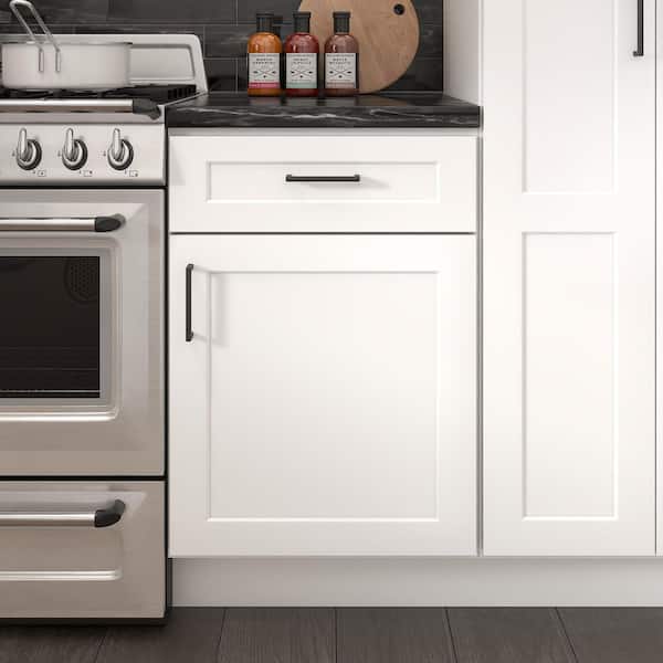 21 in. W x 24 in. D x 34.5 in. H Ready to Assemble Plywood Base Kitchen Cabinet in Painted White with Drawer