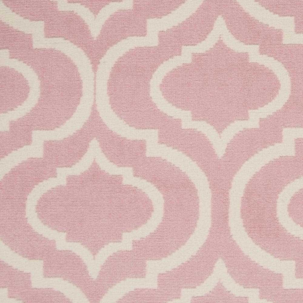 Pink Trellis Pattern Rectangular Synthetic Area Rug 5'3" x 7'3"