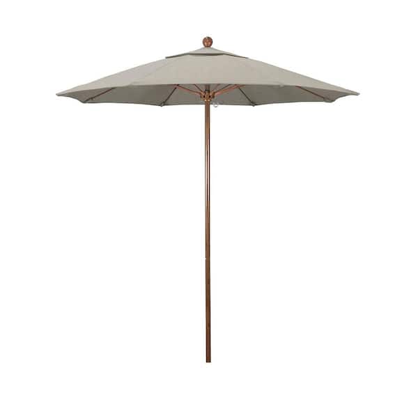 California Umbrella 7.5 ft. Woodgrain Aluminum Commercial Market Patio Umbrella Fiberglass Ribs and Push Lift in Woven Granite Olefin